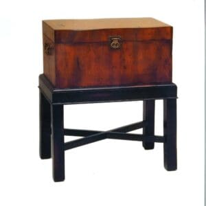 Box on Stand